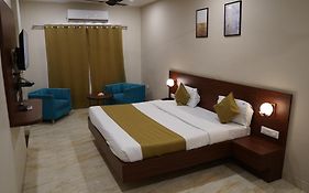 Hotel Urban House Bhopal 2* India